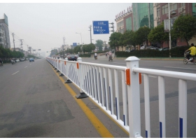 东莞市市政道路护栏工程