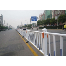 东莞市市政道路护栏工程